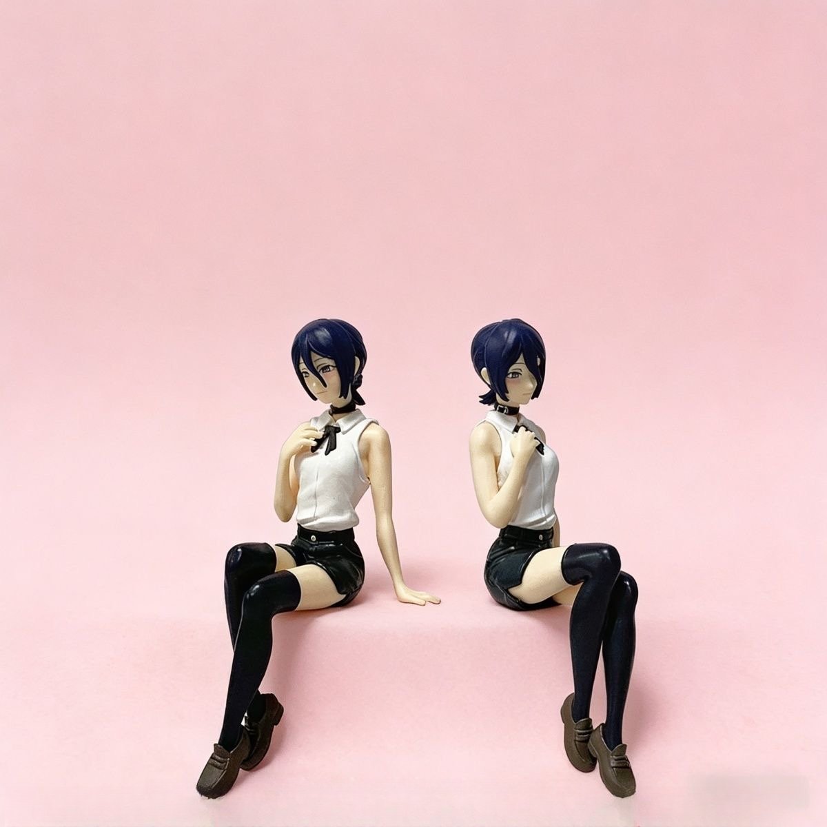 13-19CM Chainsaw Man Anime Fig - Action Figure Stand recension och pris